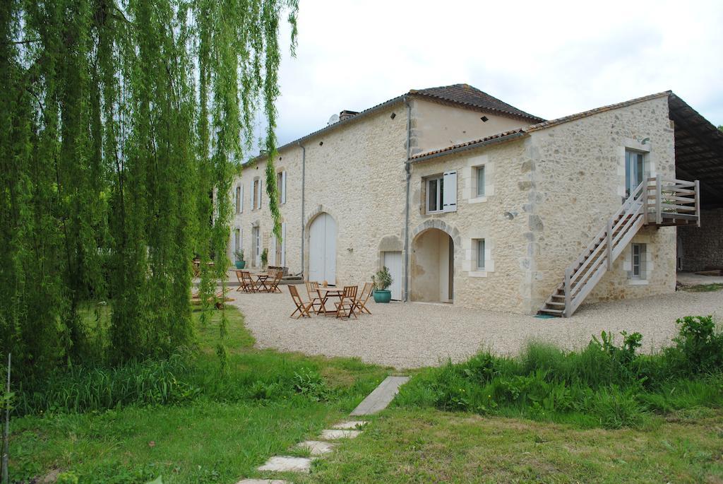 Hotel Les Foucauds Saint-Quentin-de-Caplong Pokój zdjęcie