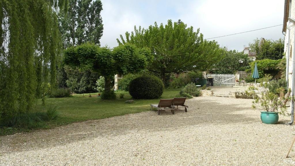Hotel Les Foucauds Saint-Quentin-de-Caplong Zewnętrze zdjęcie