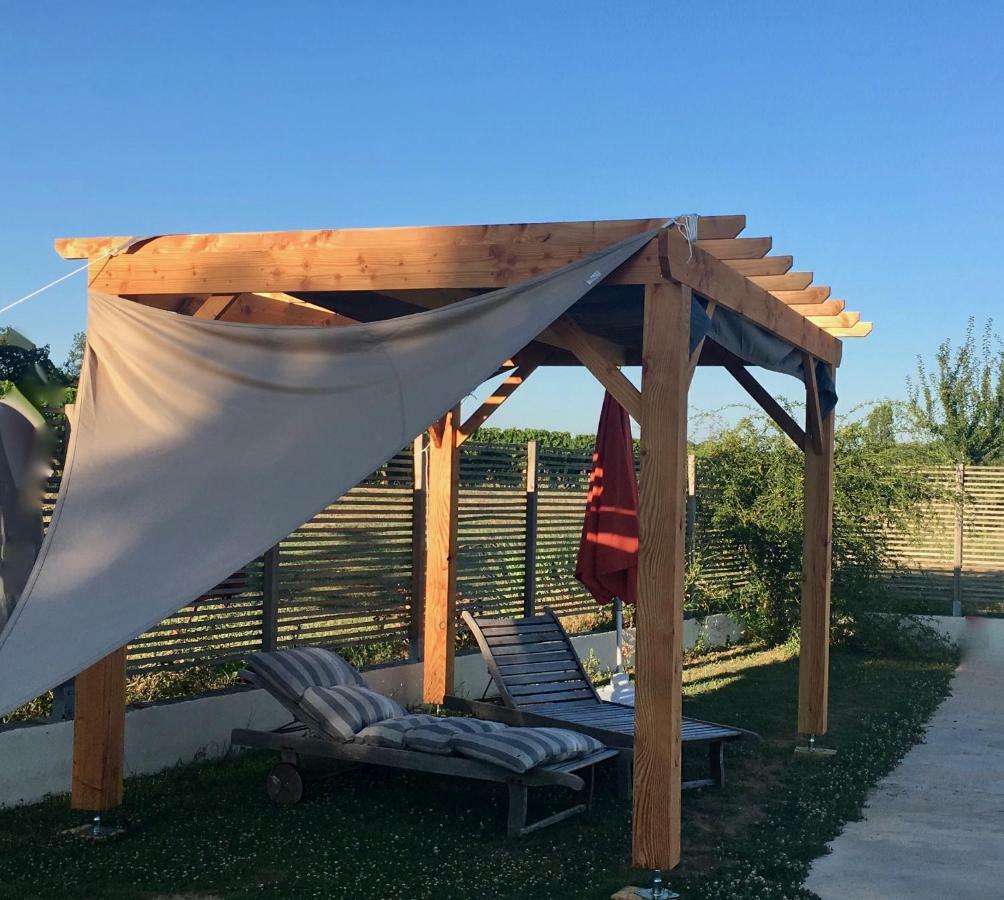 Hotel Les Foucauds Saint-Quentin-de-Caplong Zewnętrze zdjęcie