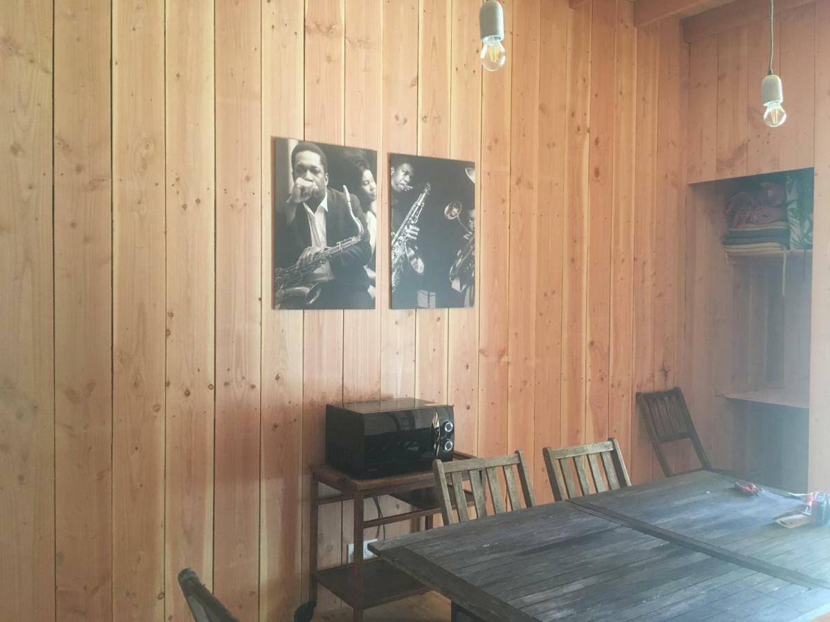 Hotel Les Foucauds Saint-Quentin-de-Caplong Zewnętrze zdjęcie